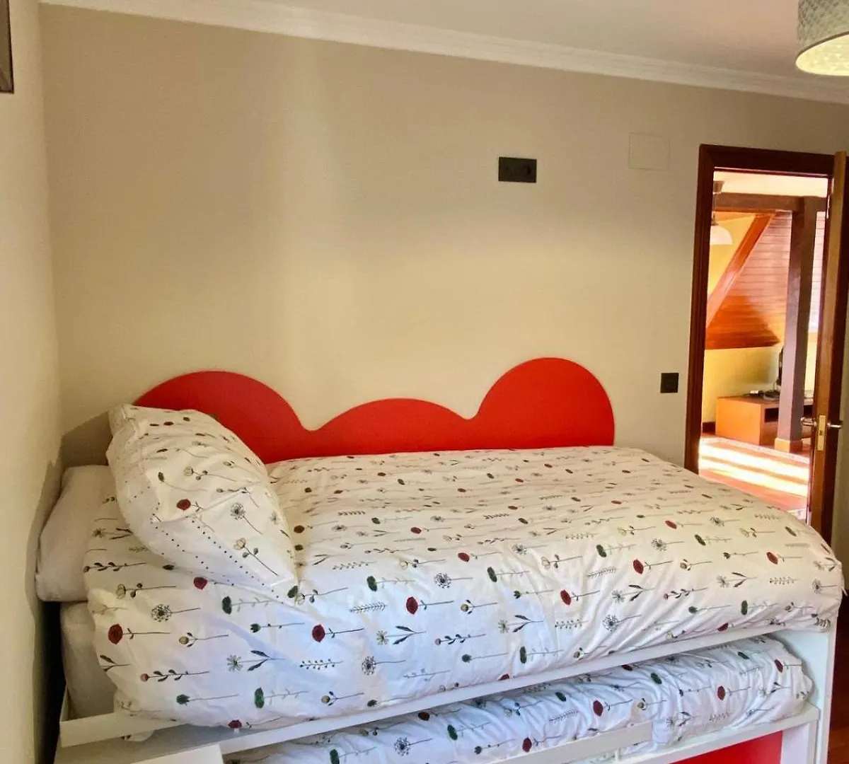 Lore Etxea Precioso Apartamento Soleado Y Con Vistas Mar Y Montana Bermeo 0*,